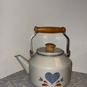 Charming Vintage Cream Teapot with Heart Design